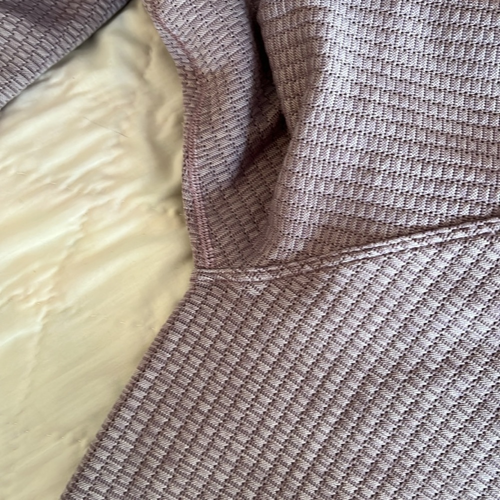 Lululemon Rest Less Pullover Longsleeve In Bubble Dot Violet Verbena Size 2 - Picture 8 of 12
